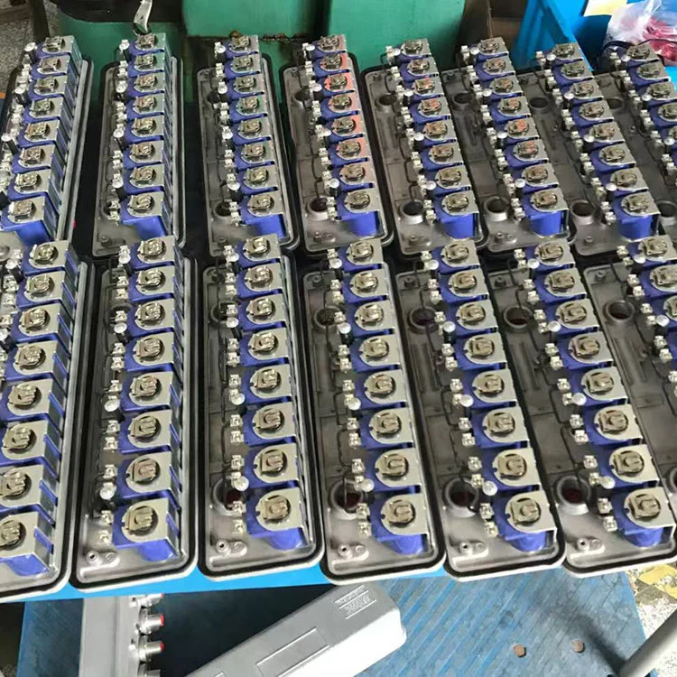 RCA3-8V8000 バルブボックス